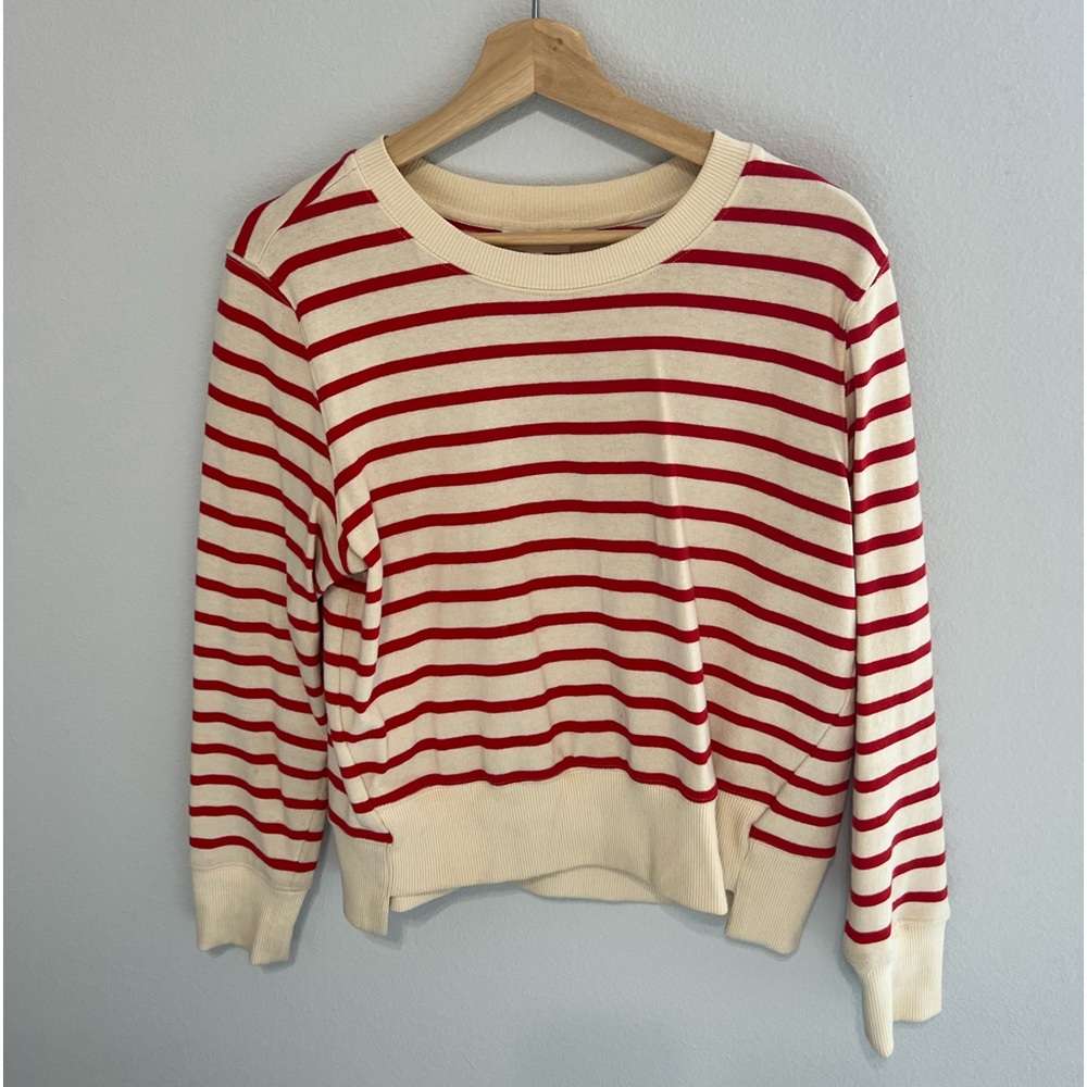 A Loves A // Cropped Sweater // Medium